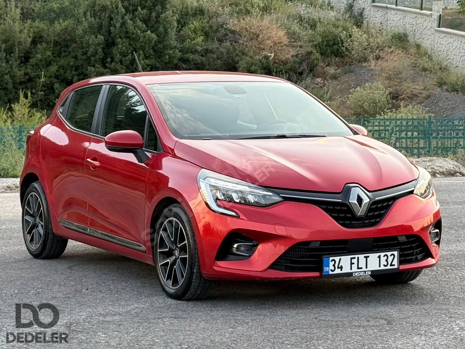 2022 RENAULT CLİO 1.0 TCe TOUCH BOYASIZ//DEĞİŞENSİZ//TRAMERSİZ